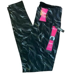 TeezHer Women’s Printed Leggings Dreamweaver Black Size Small NWT Smoothes Slims